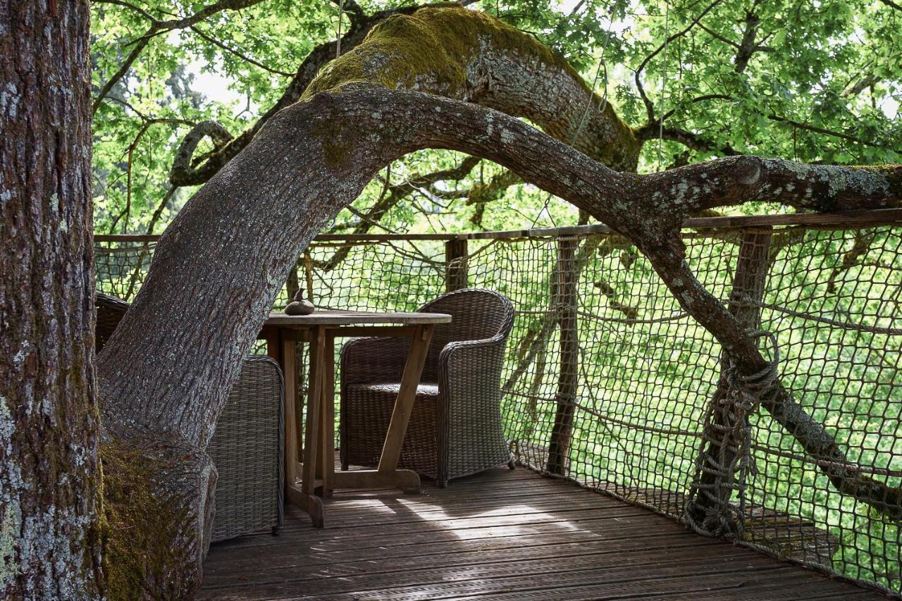 Cabane Perchee Dans Les Arbres Saint-Hilaire-en-Morvan Екстериор снимка