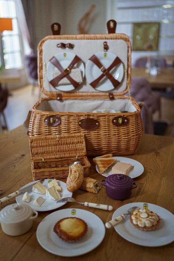 Cabane Perchee Dans Les Arbres Saint-Hilaire-en-Morvan Екстериор снимка